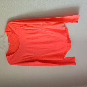 Under Armor coral orange long sleeve top Women Sz M activewear running cycling